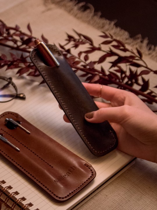 custom-leather-pen-sleeve-handmade.jpg