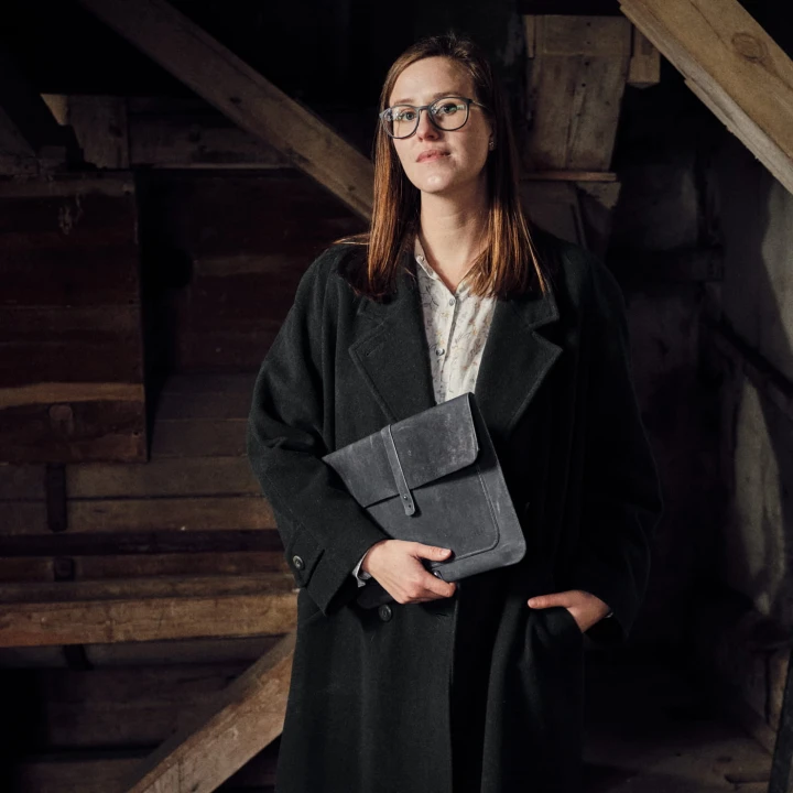 FOLBAG grafitowe skórzane etui na dokumenty, laptopa lub kopertówka